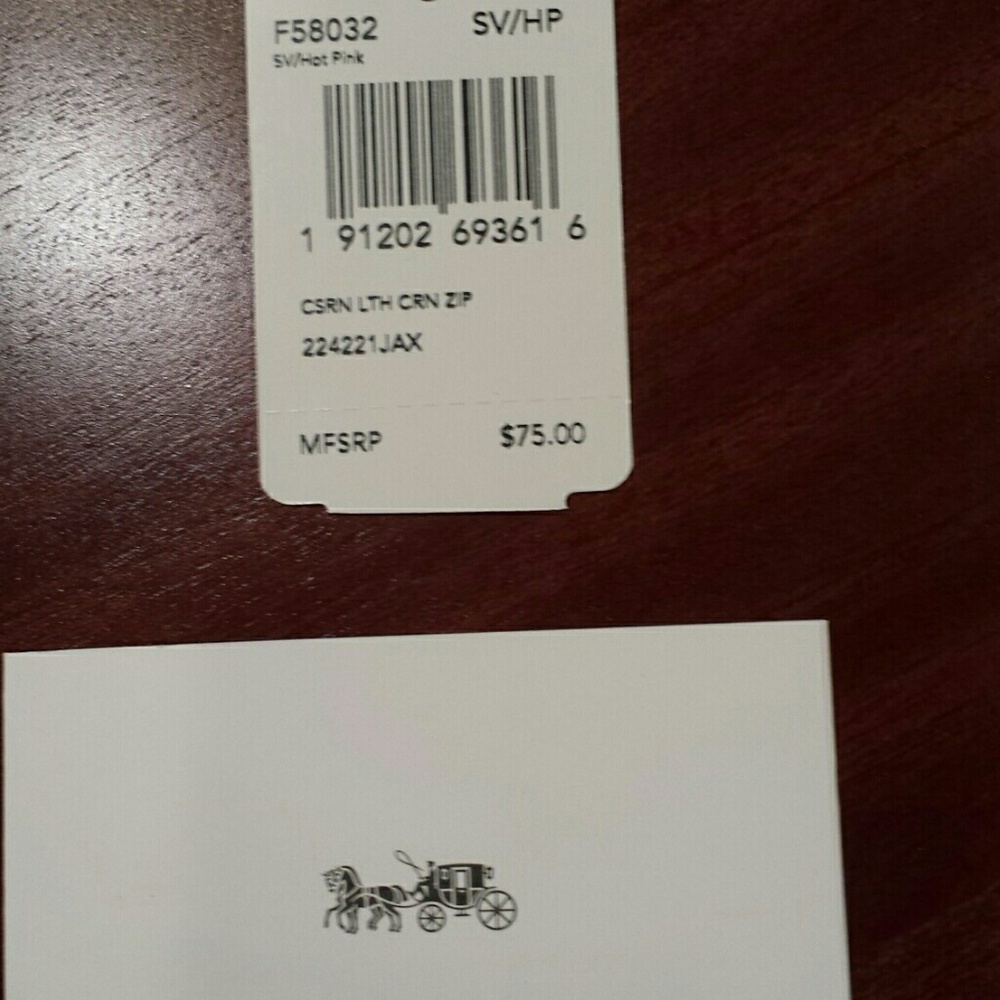 Coach NWT Red Wristlet.. - Picture 3 of 3